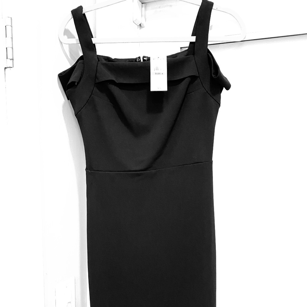 Women’s Dress New w/Tags Black Size 4